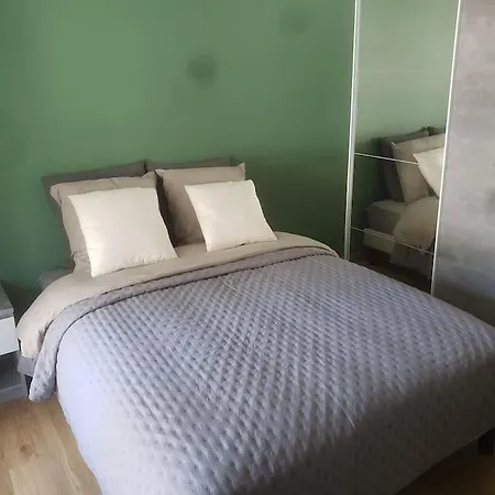 Апартаменты Comme Chez Vous *