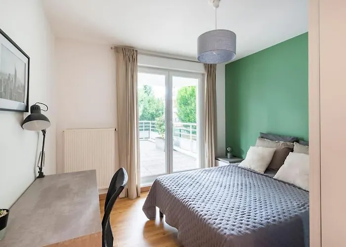 Comme Chez Vous
