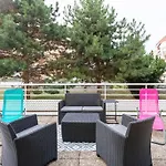 Comme Chez Vous